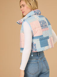 Petal Patchwork Puffer Vest Detail 5 - TULLABEE