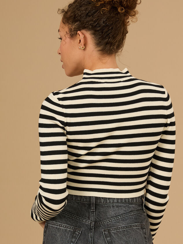 Aria Striped Mock Neck Top Detail 4 - TULLABEE