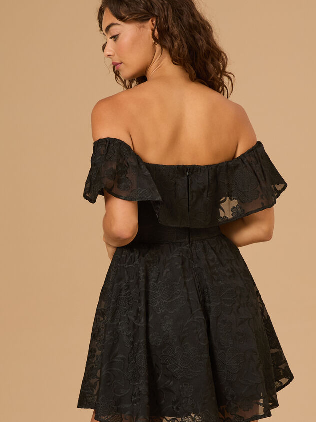 Adalyn Off-The-Shoulder Dress Detail 4 - TULLABEE